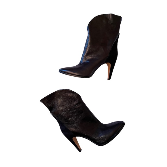 Givenchy GV3 Suede-Trimmed Leather Ankle Boots NWT - Picture 8 of 12